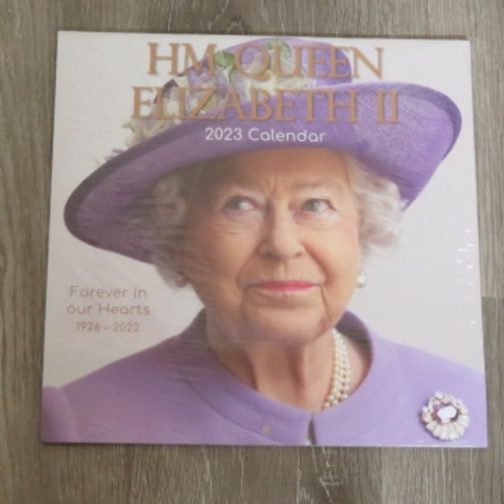 NWOT Sealed HM Queen Elizabeth II 2023 CALENDAR (K211)